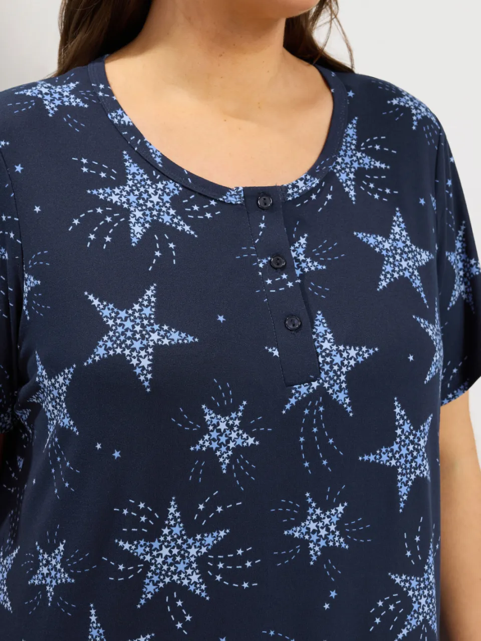 Yours Curve Midaxi Nachthemd Met Ster En Knoopsluiting In Marineblauw-60, foto 5
