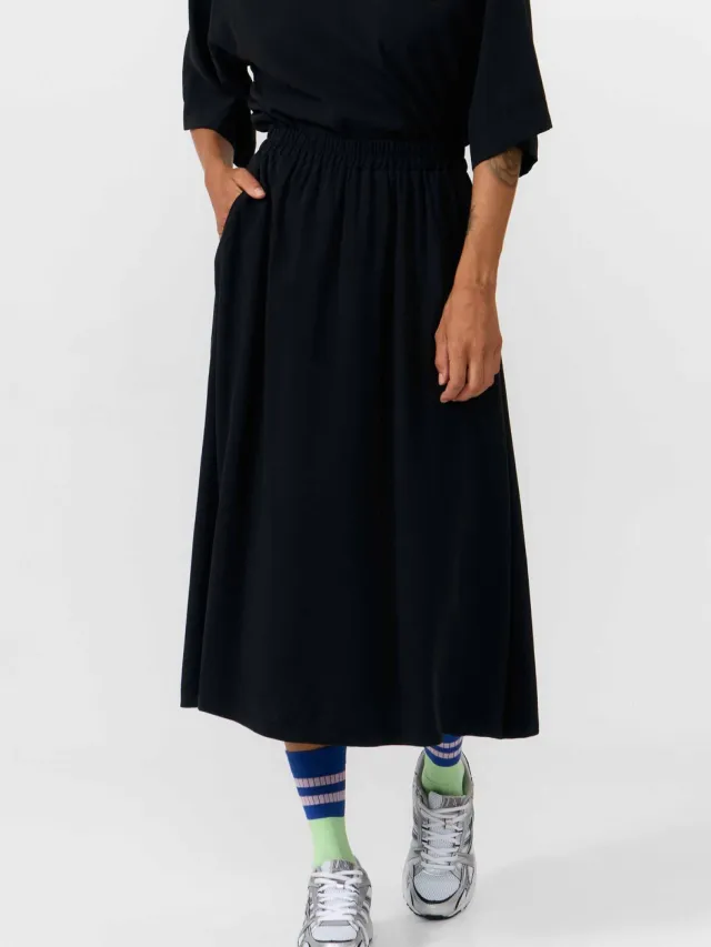 SUITE13LAB dames vegan Rok Adaja Zwart