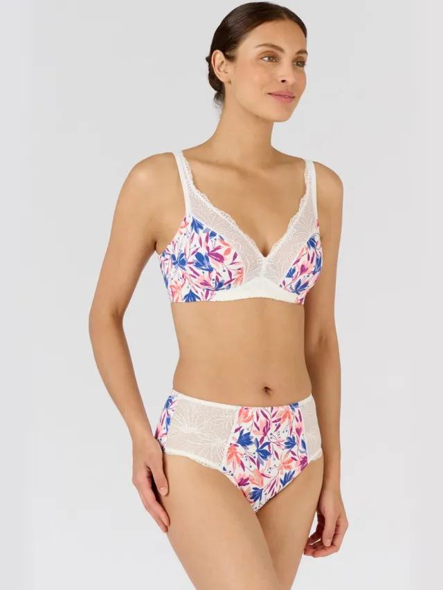 Damart Beugelbeha voorgevormd, Eva by Damart - Dames - Beige - 95
