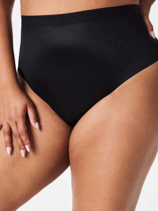 Spanx SPANXshape™ Invisible medium corrigerende string zwart, foto 4
