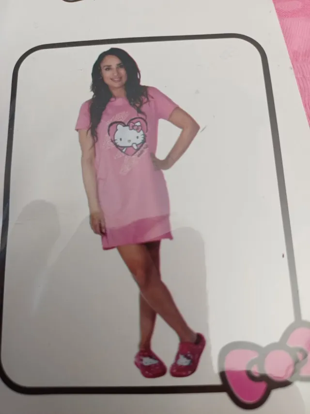 Hello Kitty Bigshirt roze