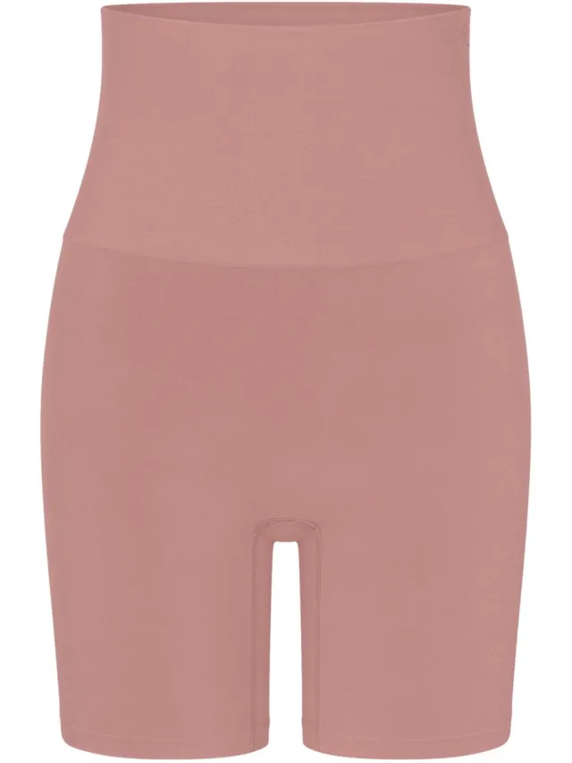 Triumph Shapingslip Triumph Soft Sculpt Panty geroosterde amandel