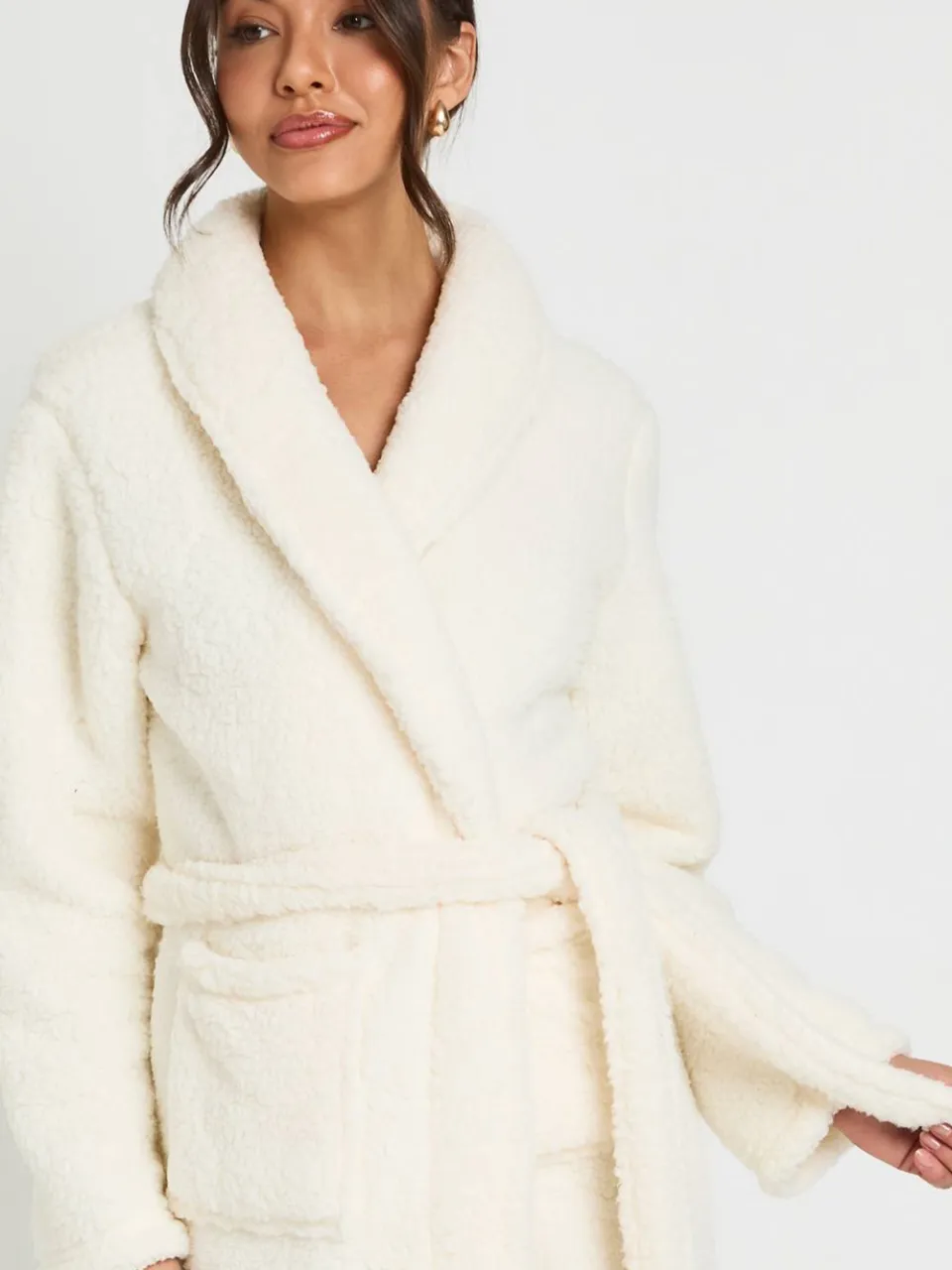 boohoo Dames Sherpa Fleece Lange Ochtendjas crème, foto 4