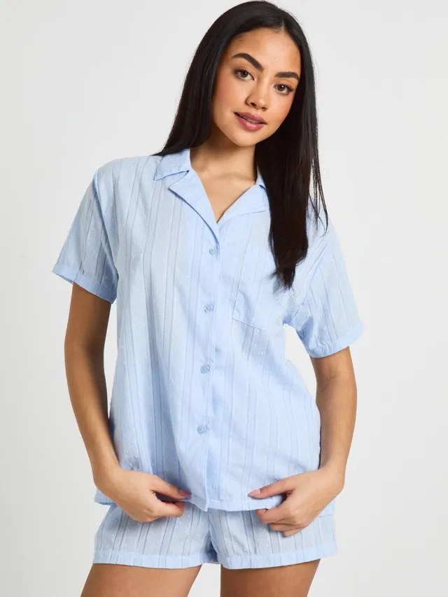 boohoo Dames Katoenen Dobby Korte Mouw Shirt & Korte Pyjama Set Lichtblauw