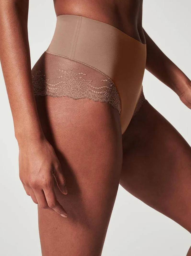 Spanx SPANXsupersmooth™ Undie-tectable licht corrigerende Lace Hi-Hipster donkerbeige, foto 7