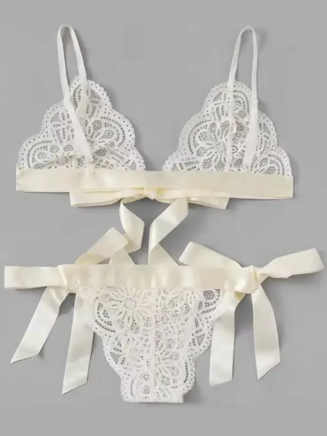 CHPN Kanten Lingeriesetje - Sexy lingerie - Witte lingerie - Large - Kanten lingerie - Kant - Wit - Erotiek - Brazilian string - Erotiek