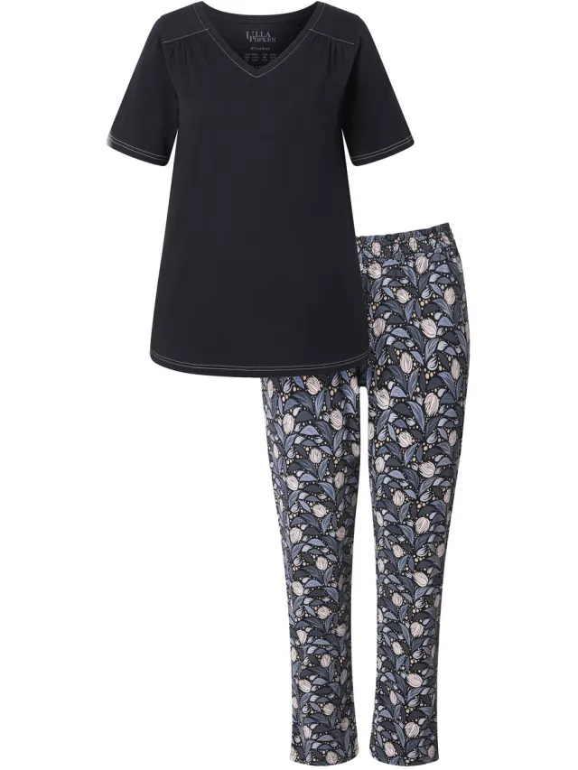 Ulla Popken Dames - Pyjama bladeren V-hals korte mouw - Zwart - Maat 46+