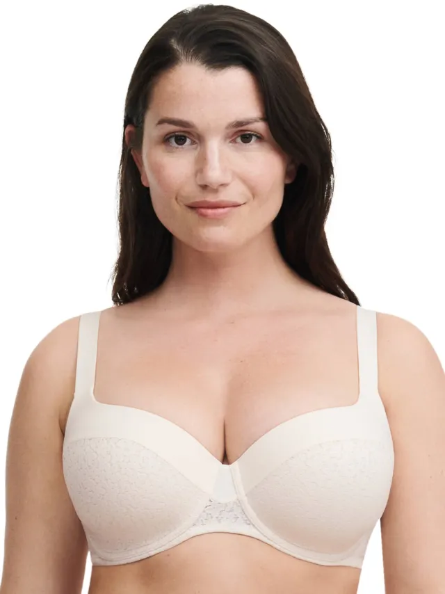 Chantelle EasyFeel Norah voorgevormde T-shirt-bh met beugel ecru