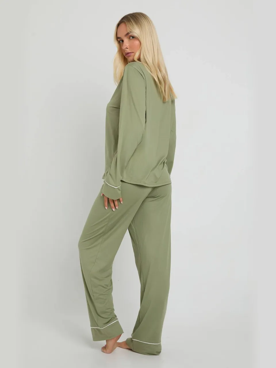 boohoo Dames Jersey Piping Detail Langmouwshirt & Broek Pyjamasset verstandig, foto 2