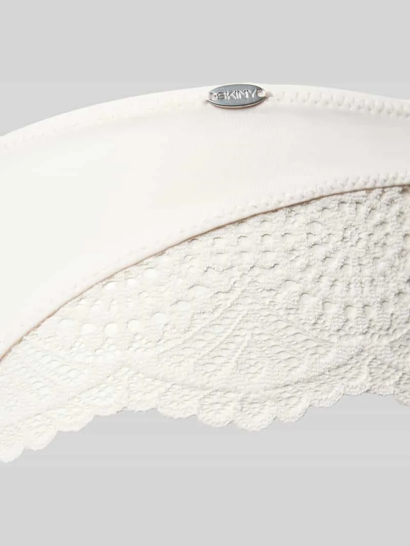 SKINY String met kantgarnering offwhite, foto 2