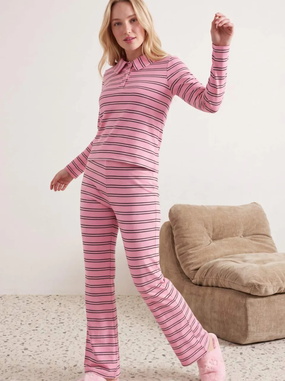 Trendyol TRENDYOLMİLLA Dames 2-pack Roze Gestreept Lang Loungewear Regular fit Pyjama- Sets, foto 2