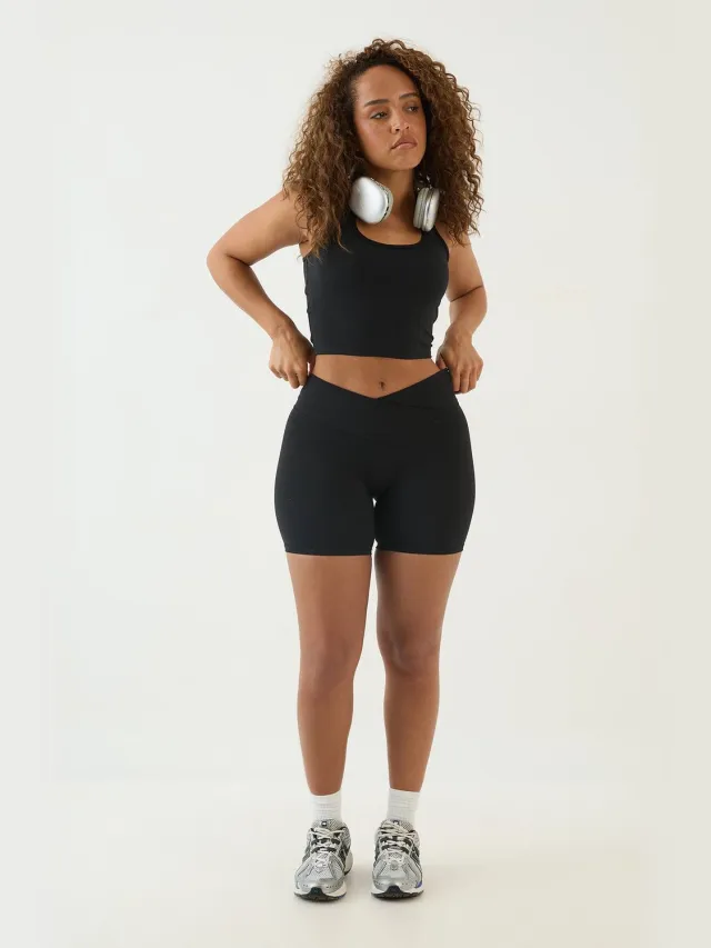 DSGN Studio Dames Dsgn Studio Ultra Sculpt Sportbeha Met Cut-out En Racerback Zwart