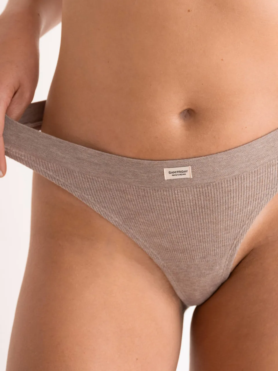Sam Friday Lucy string taupe, foto 4