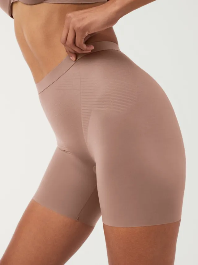 Spanx SPANXshape™ Invisible Girlshort - Kleur Dark Nude (Cafe au Lait) Dark Nude (Café au Lait)