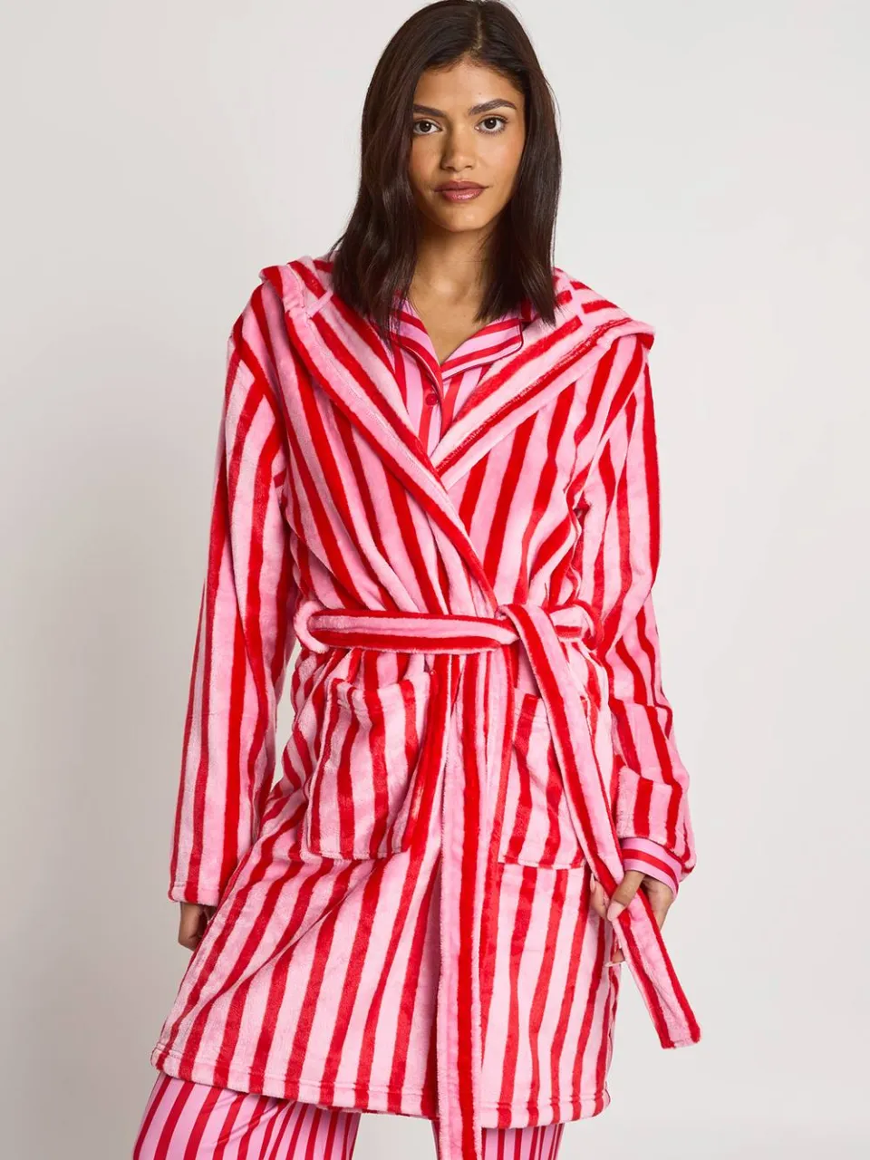 boohoo Dames Dames Bijpassende Familie Snoepstreep Mini Badjas roze, foto 2