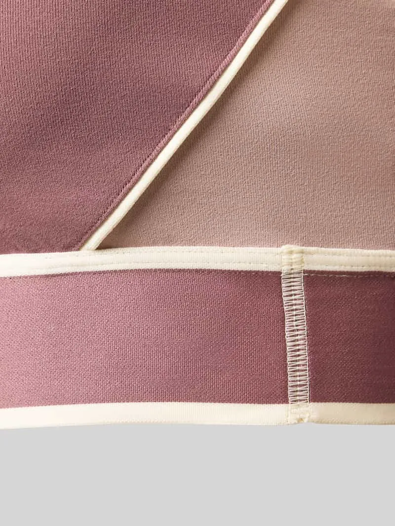 Fabletics Slim fit sport bh met logodetail oudroze, foto 3