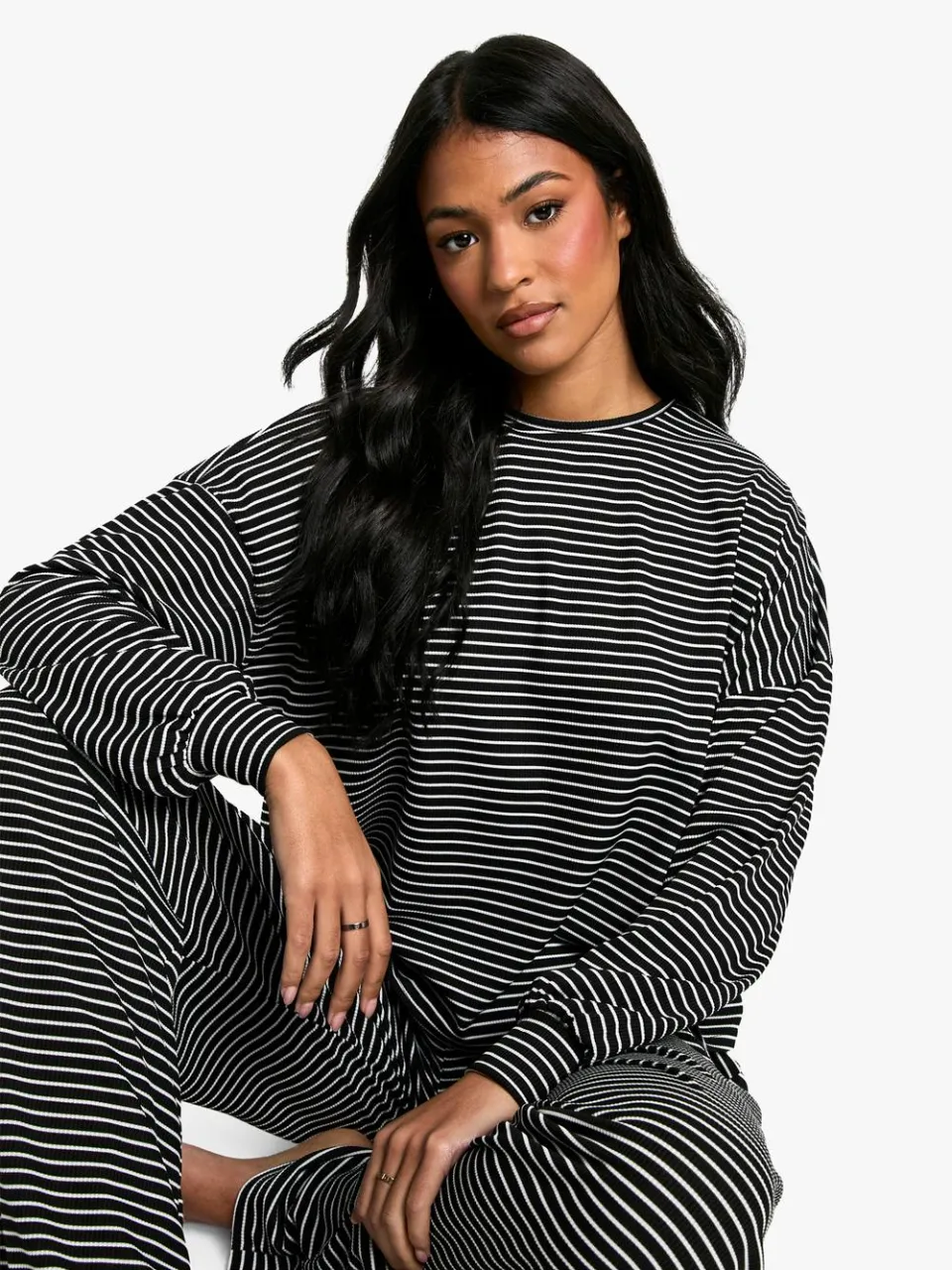 boohoo Dames Lange loungewear gestreepte top met lange mouwen & broek pyjamaset zwart, foto 2