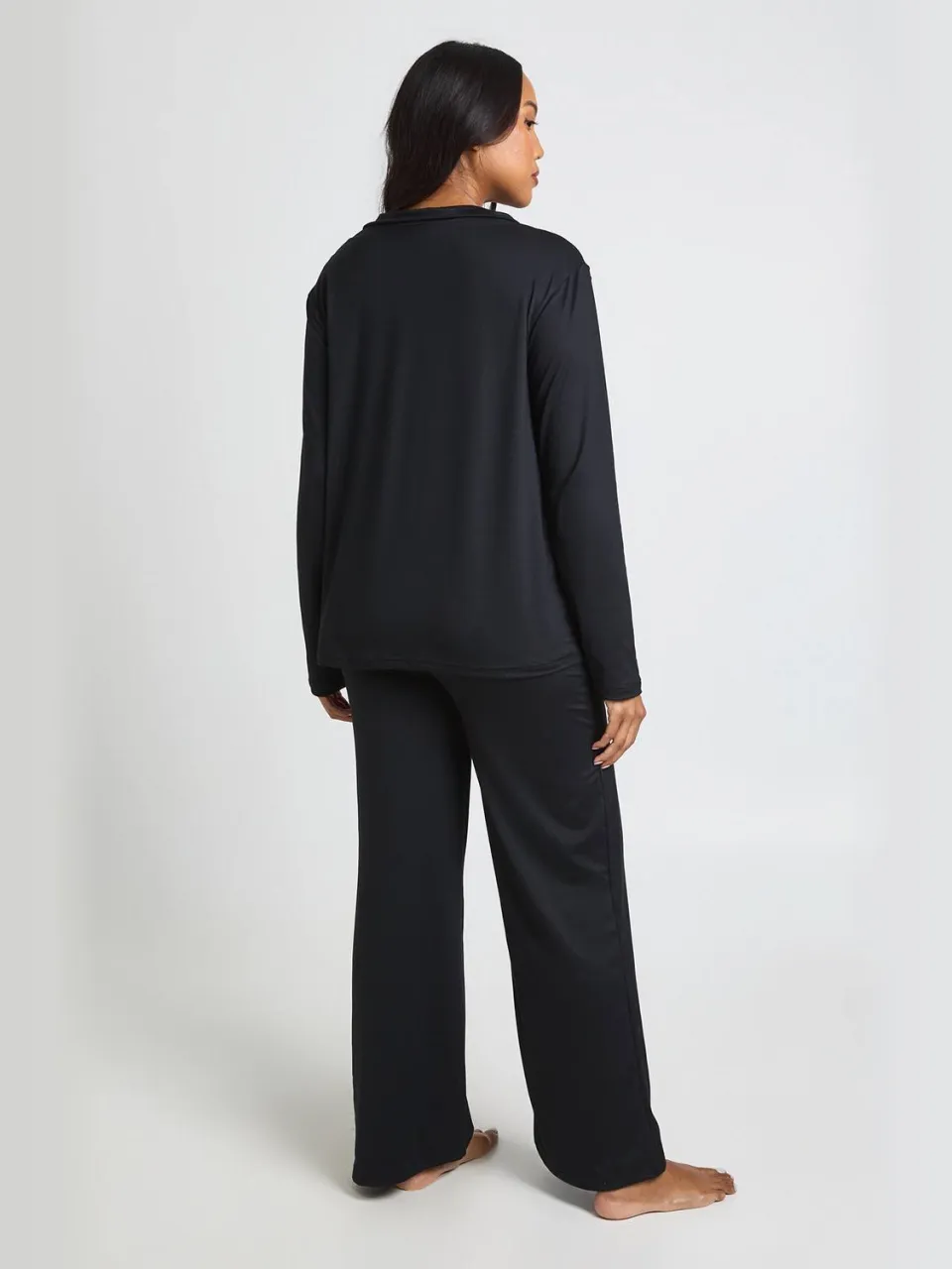 boohoo Dames Zwangerschaps pyjama set met lange mouwen top & pantalon zwart, foto 2