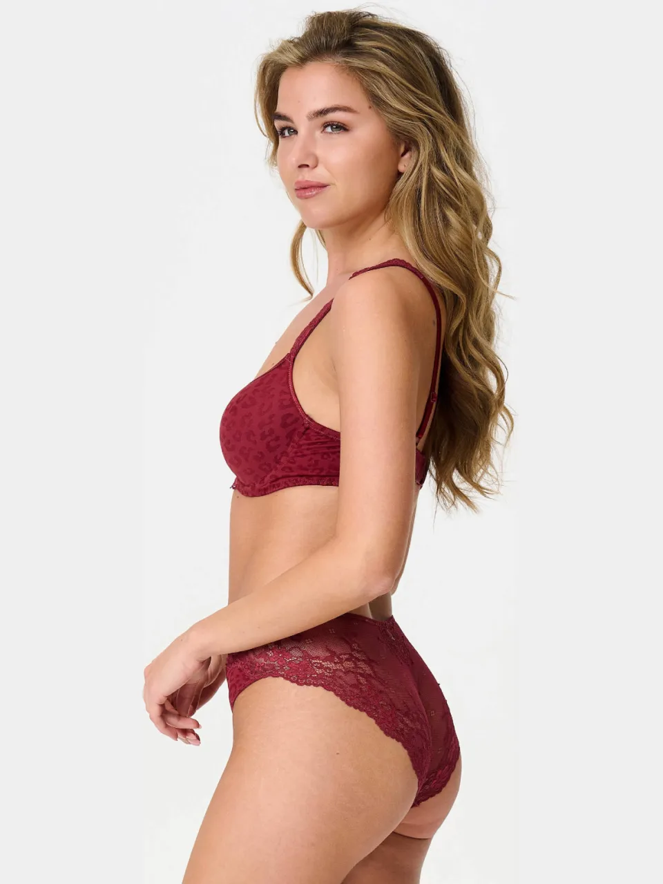 Lingadore Daily voorgevormde T-shirt-bh met beugel donkerrood, foto 4