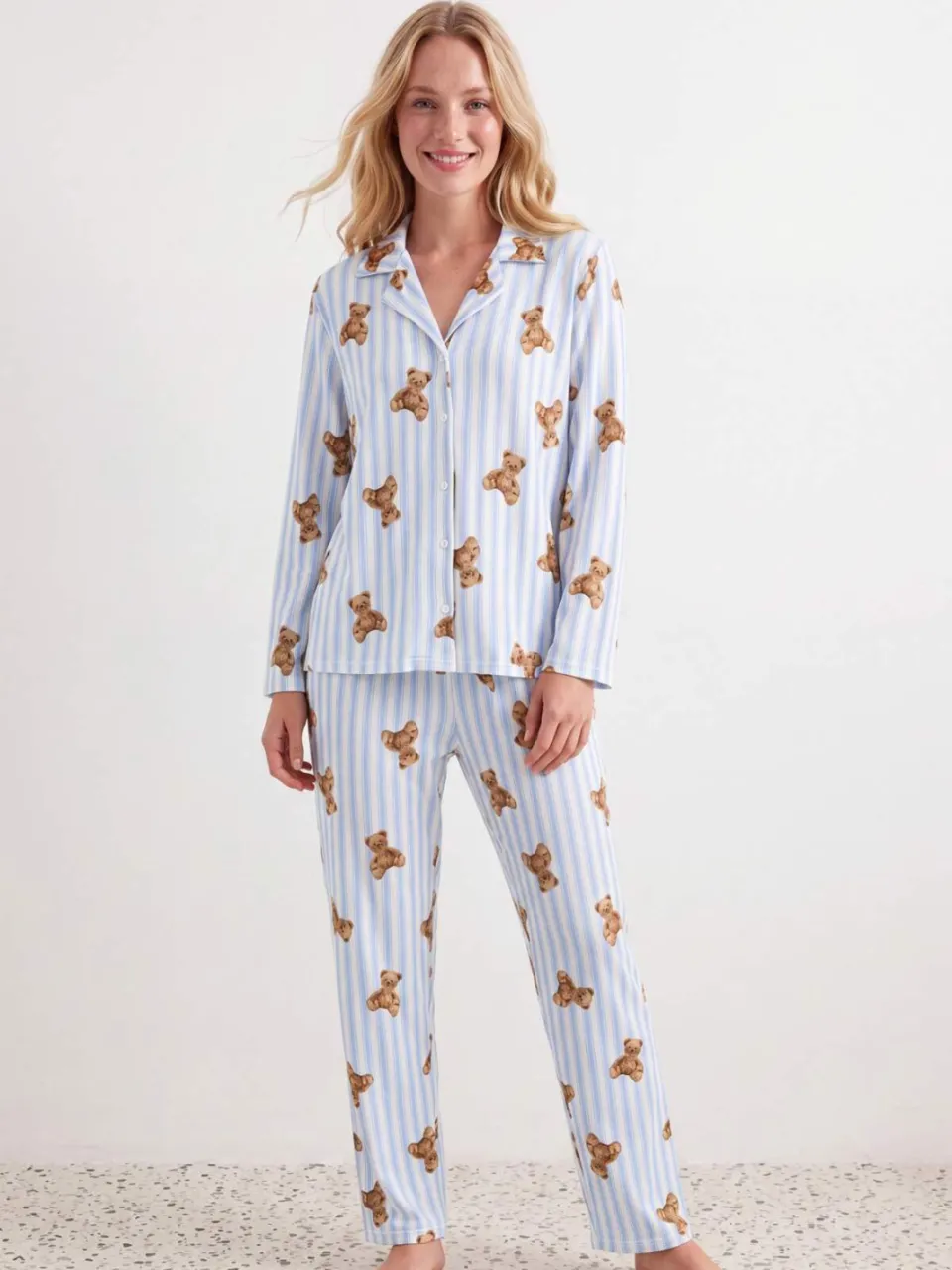 Trendyol TRENDYOLMİLLA Dames 2-pack Blauw Met grafische print Lang, Regular fit Pyjama- Sets, foto 2