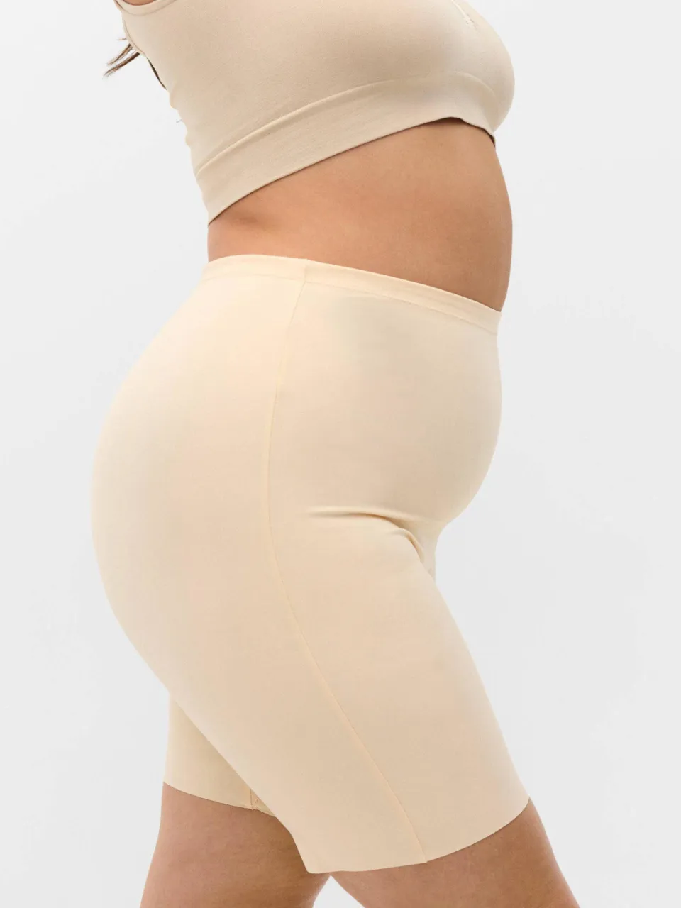 Zizzi licht corrigerende short lichtbeige, foto 4