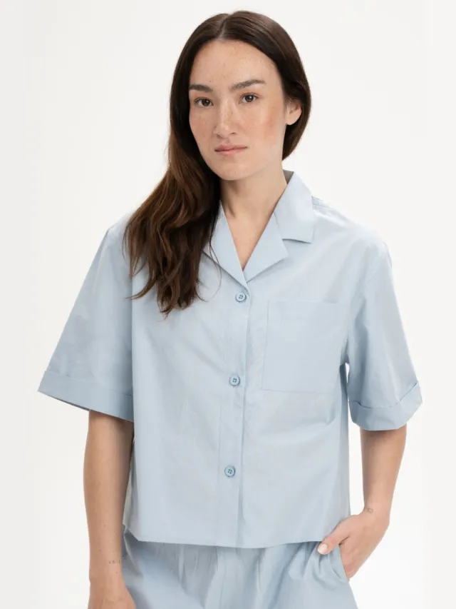 MELA dames vegan Pyjamashirt Korte Mouwen Hansika Cloudy Blue Lichtblauw