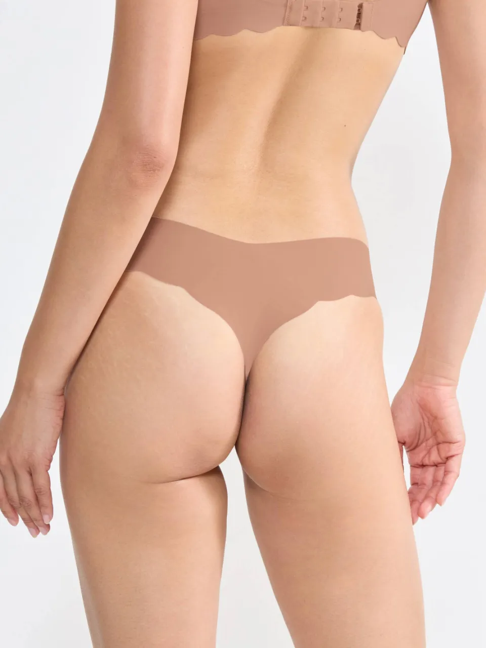 Sloggi ZERO Microfibre 2.0 seamless string beige, foto 4
