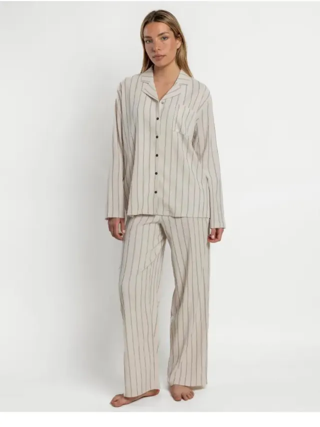 Admas Dames Pyjama Open Lange Mouw – Ecru