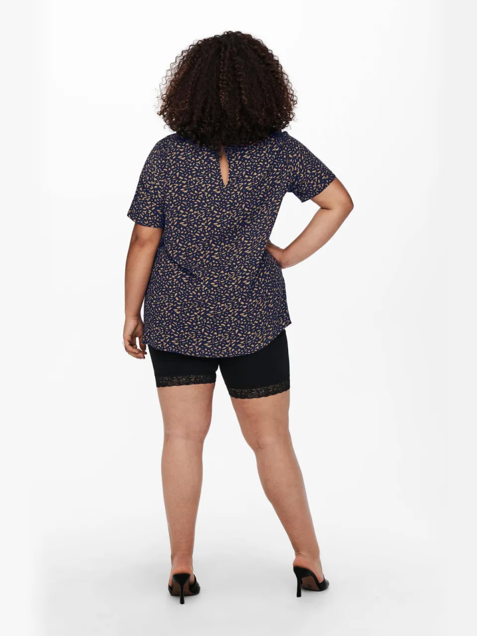 Only Carmakoma CARTIME biker short zwart, foto 4