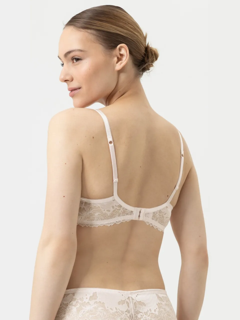 Mey Bi-stretch beha, beugelloos Serie Luxurious Champagne wit, foto 3