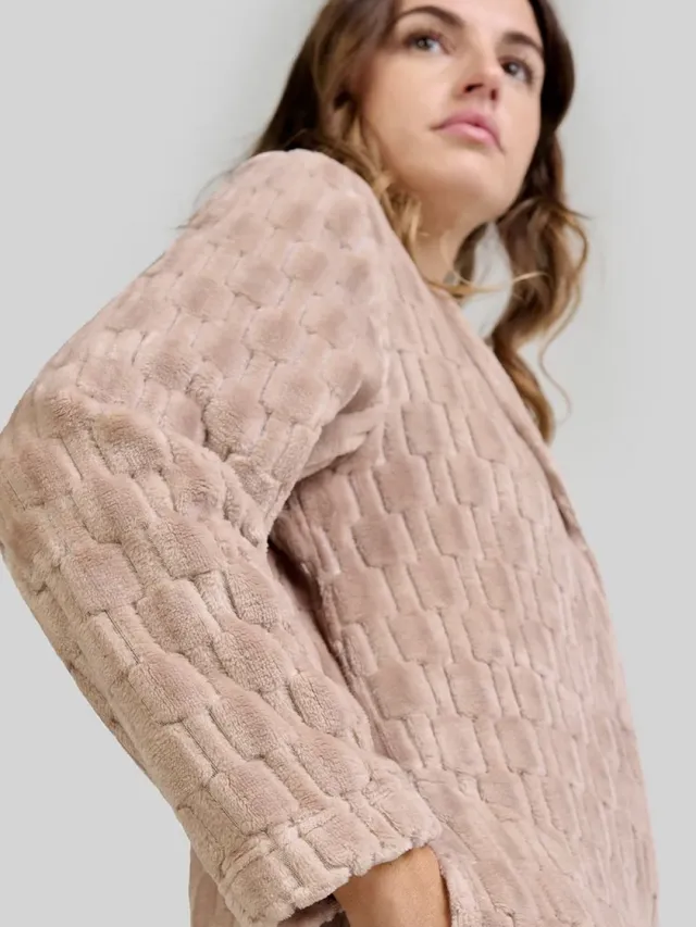 Lohe Dames Kamerjas – Camel Jacquard – Lange Mouwen & Knoopsluiting – Superzacht