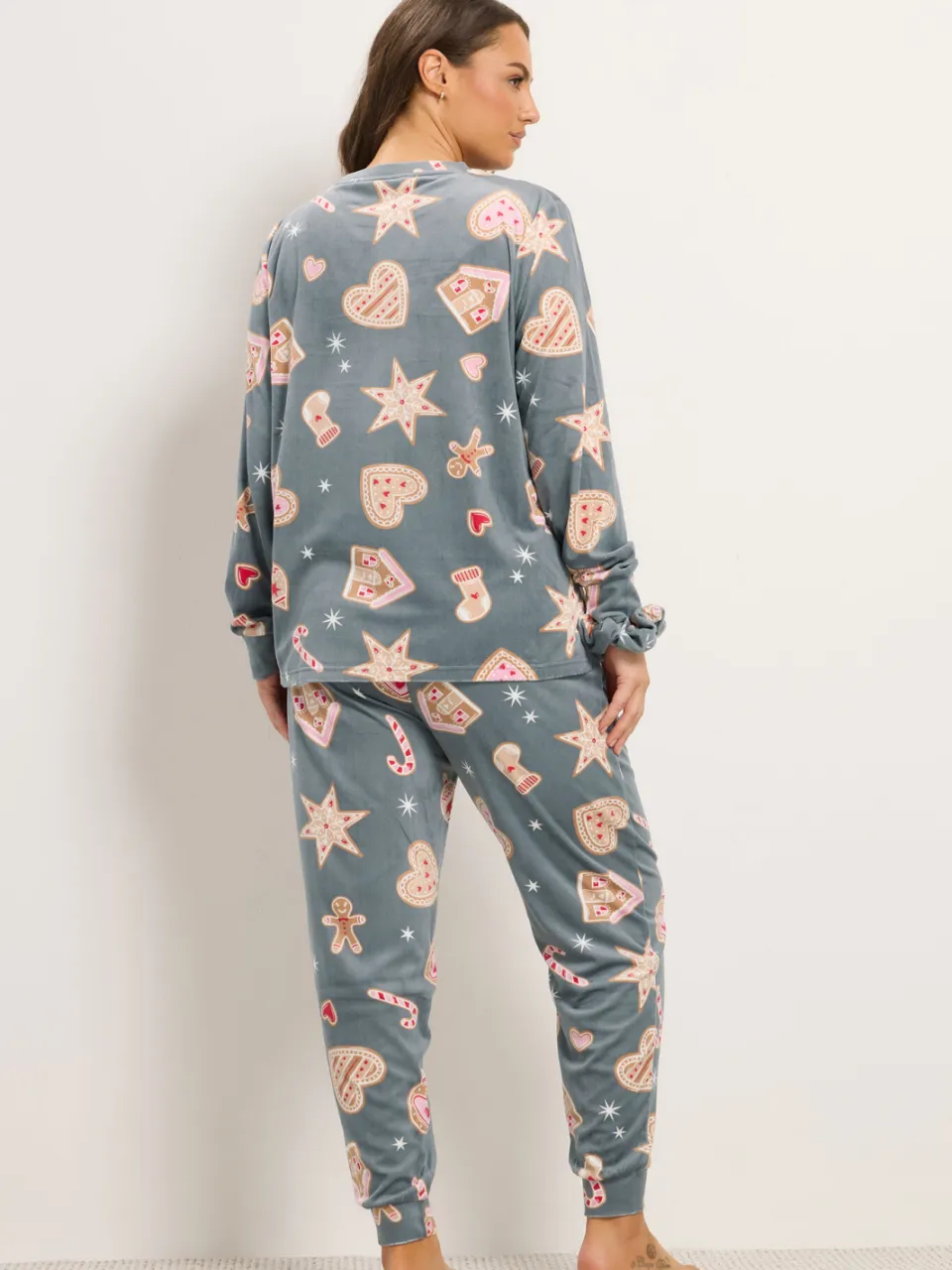 Yours Grijze Fleece Pyjamaset Met Peperkoekprint En Scrunchie-44 grijs, foto 2