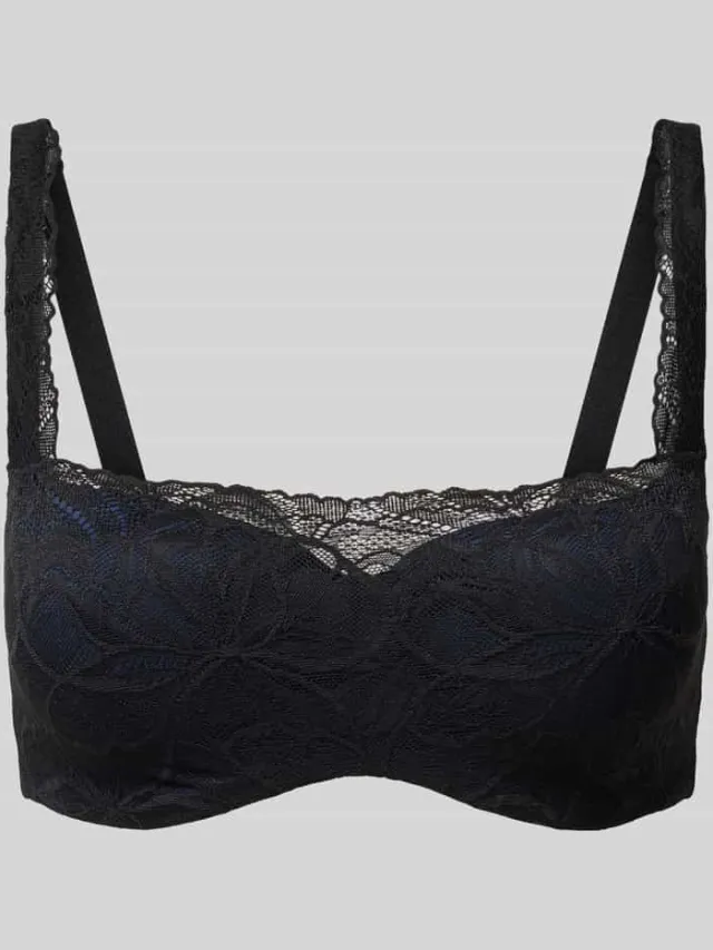 Triumph Balconettebeha, model 'Body Makeup Illusion Lace' Zwart