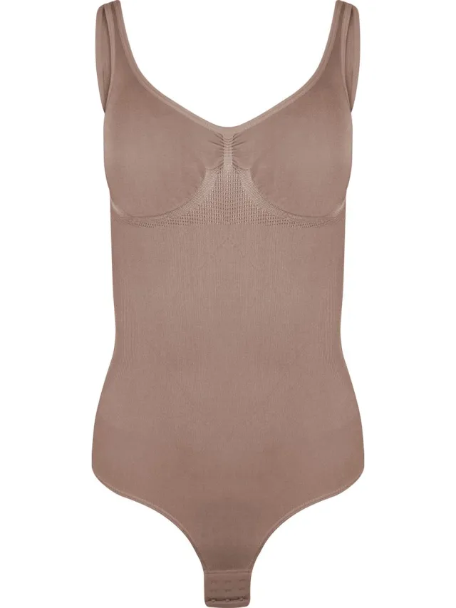 MAGIC Bodyfashion Low Back Body Dames Corrigerend ondergoed - Macchiato