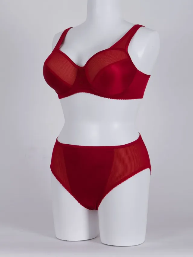 Yolanda Lingerie Kali beugel BH grote zwart