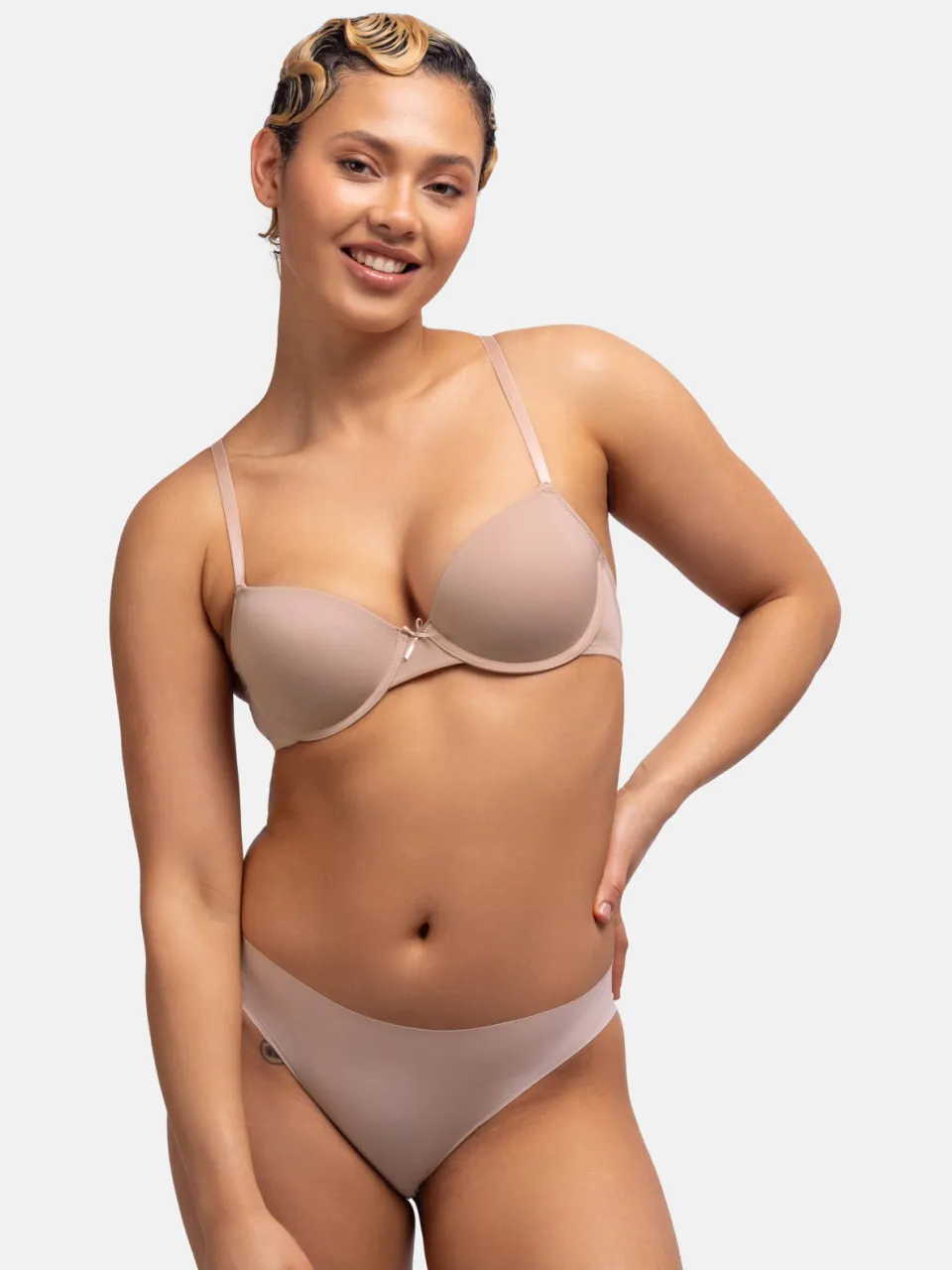Dorina Chloe voorgevormde beugelbh zwart, foto 4