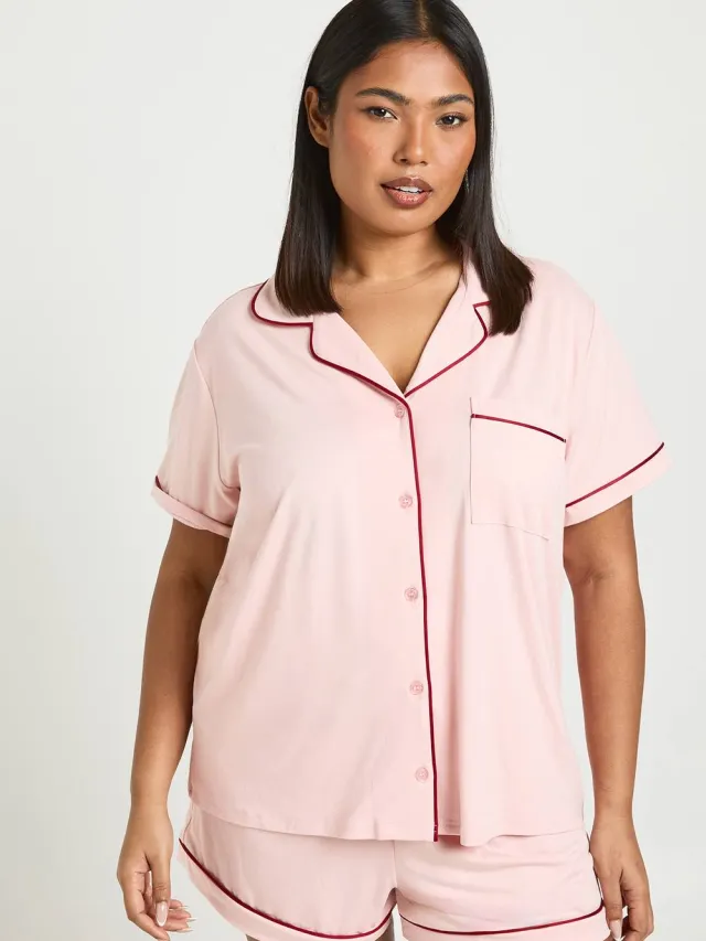 boohoo Dames Plus Jersey Pyjama Set Met Paspelbiezen Korte Mouwen En Short baby roze, foto 3
