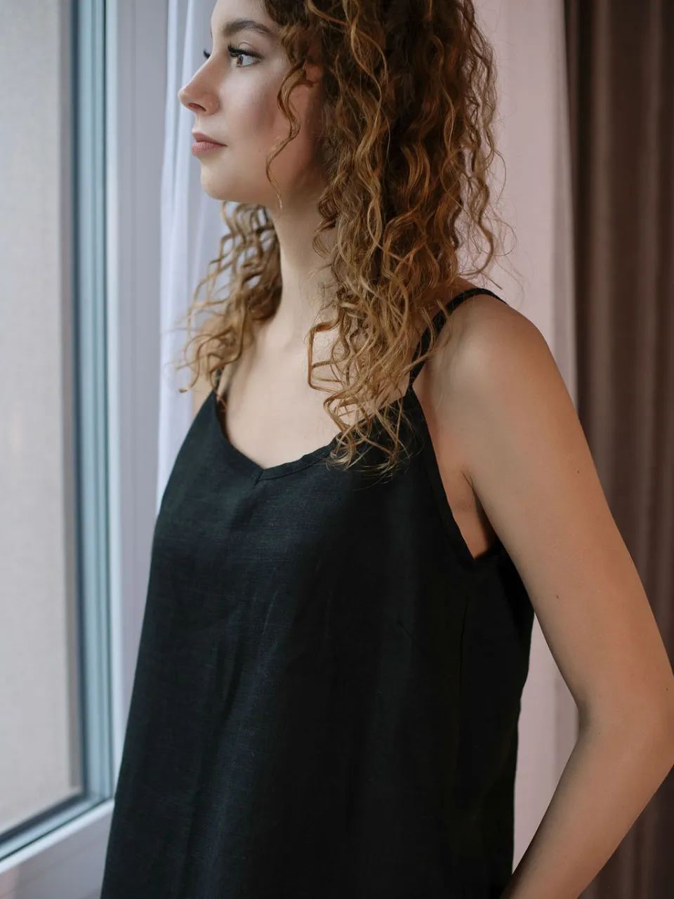 Amber Linen dames vegan Nachtjapon Lisa Zwart, foto 2