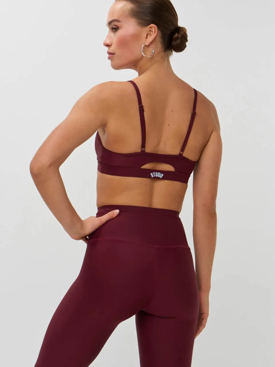 Studio AMAYA voorgevormde sport-bh medium support - bordeaux, foto 4