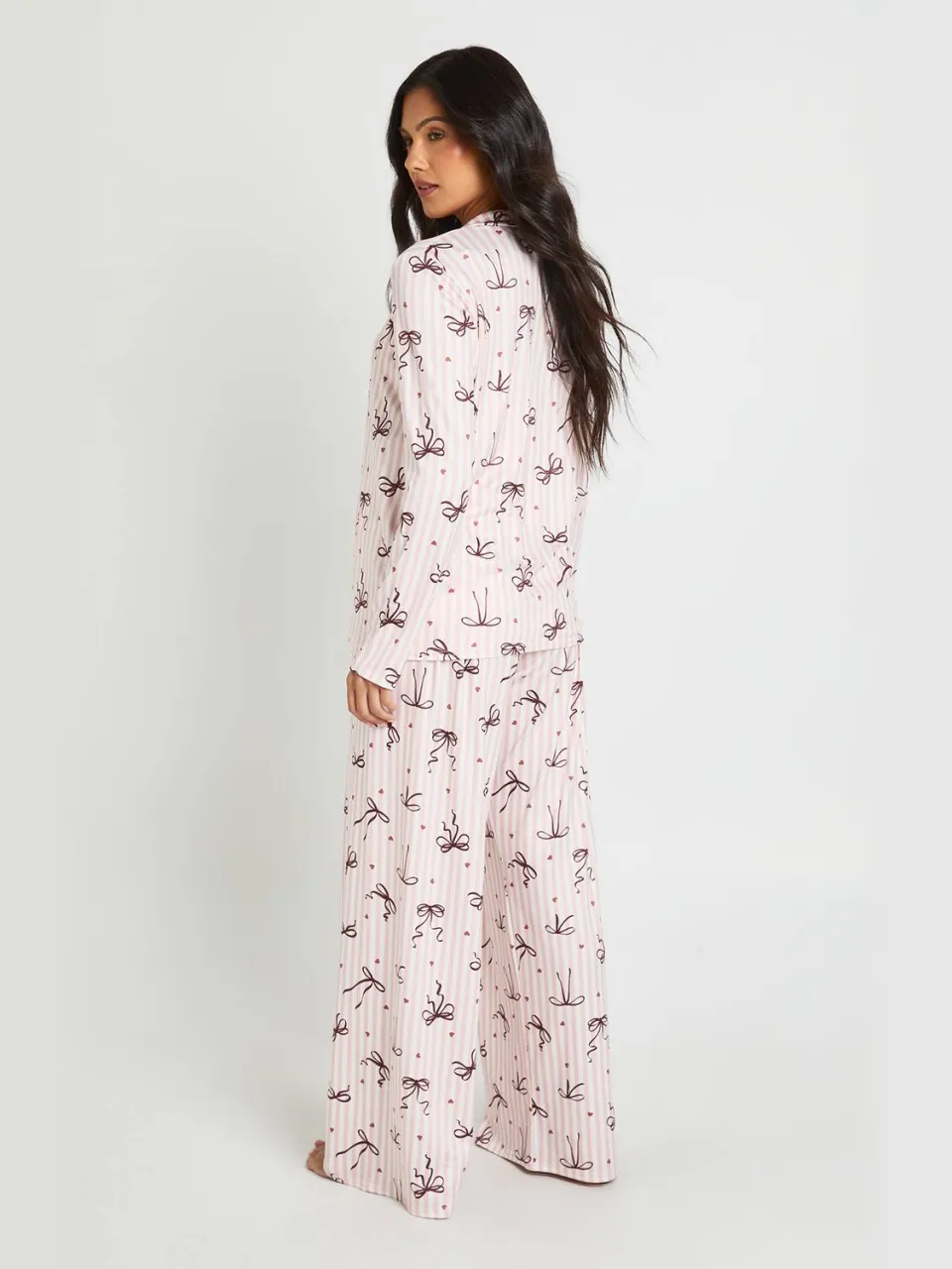 boohoo Dames Zwangerschaps Pyjama Set Met Strikprint En Lange Mouwen - Shirt & Broek baby roze, foto 2