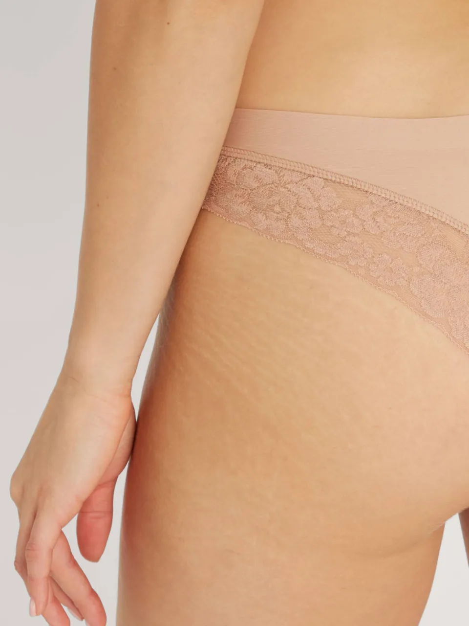 Ten Cate Secrets brazilian met kant middenbeige, foto 5