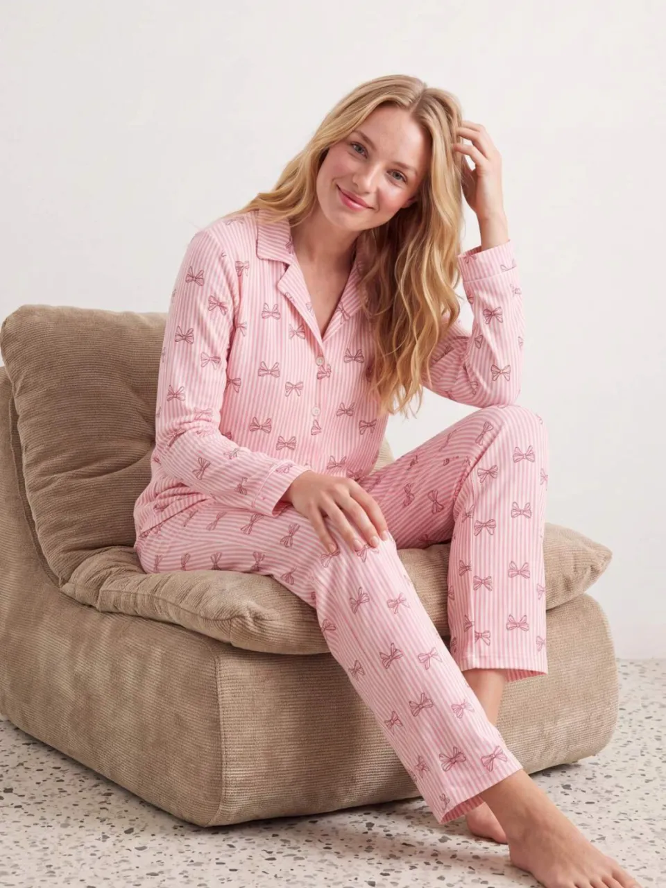 Trendyol TRENDYOLMİLLA Dames 2-pack Roze Met grafische print Lang, Regular fit Pyjama- Sets, foto 2