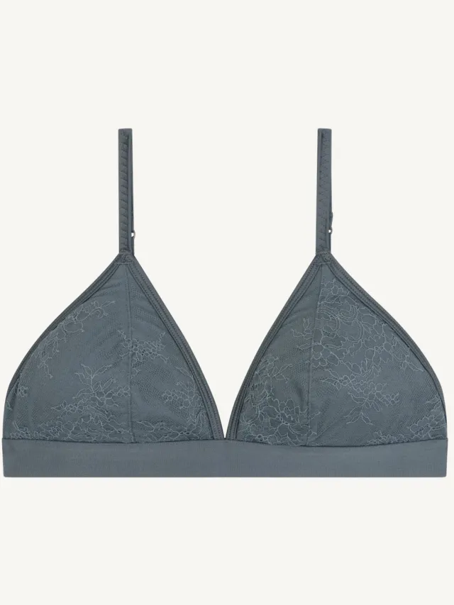 Love Stories Darling Bralette Lichtblauw – Luxe Kanten Triangel BH - 80-95 C/D cup blauwgrijs