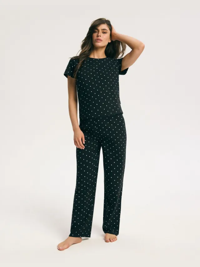 ESOTIQ Macchiato - Damespyjamaset - Zwart met witte stippen - Korte mouw - Lange broek Zwart;Wit