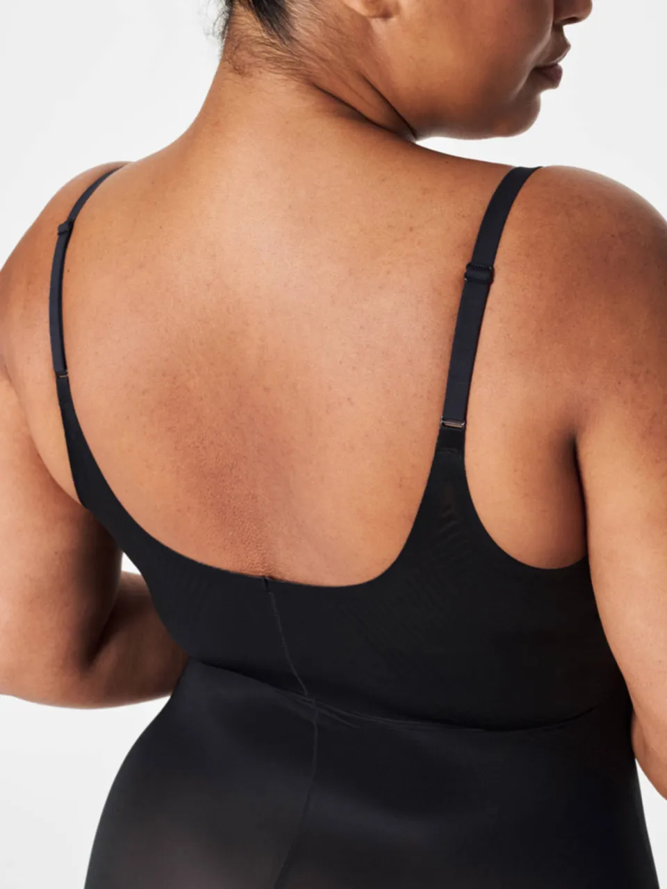 SPANX SPANXshape™ Invisible medium corrigerende Closed-Bust Mid-Thigh bodysuit zwart, foto 6