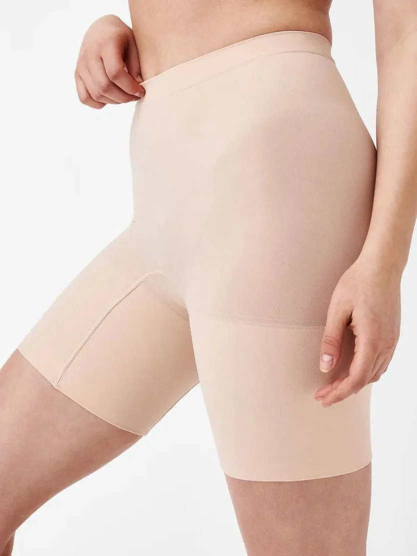 Spanx SPANXsculpt™ Seamless Power seamless sterk corrigerende short lichtbeige, foto 5