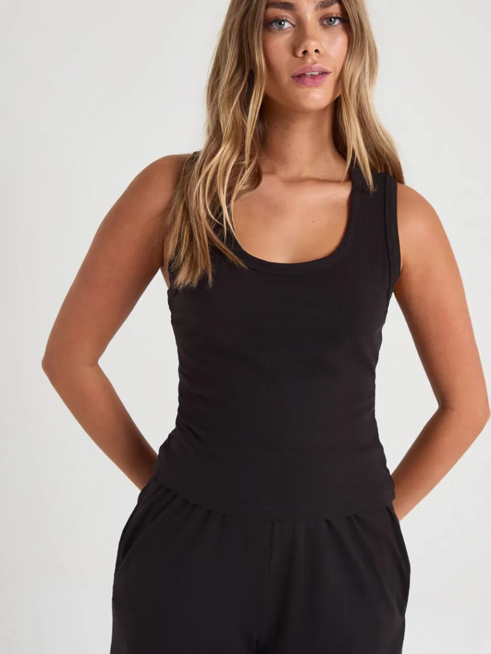 boohoo Dames Modal Hemd & Wijde Pijpen Broek Pyjama Set zwart, foto 3