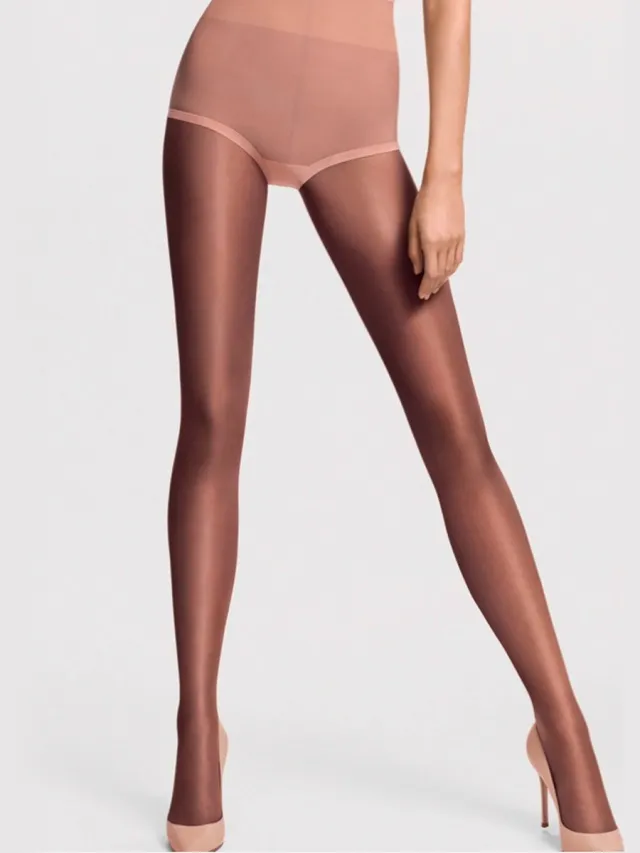 Wolford satin touch 20 den panty maat S chateau