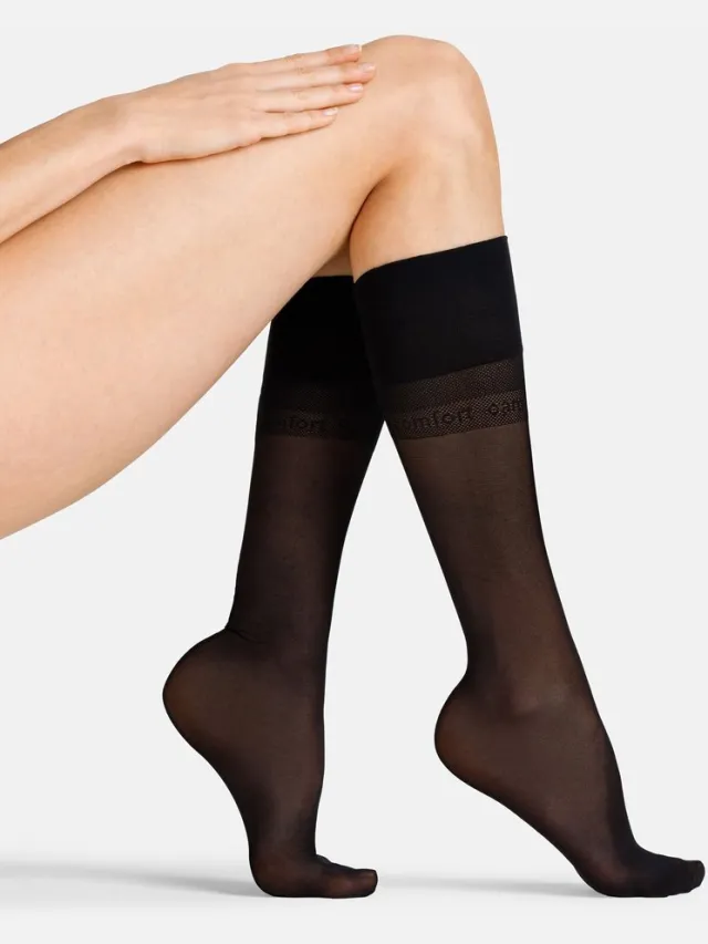 Camano , Kniekousen Kousen Fijne kniekousen, 20 den transparant doorschijnend semi-transparant, aangenaam comfortabel, comfortabele boord platte naad draagcomfort comfort, casual vrouwelijk klassiek. black