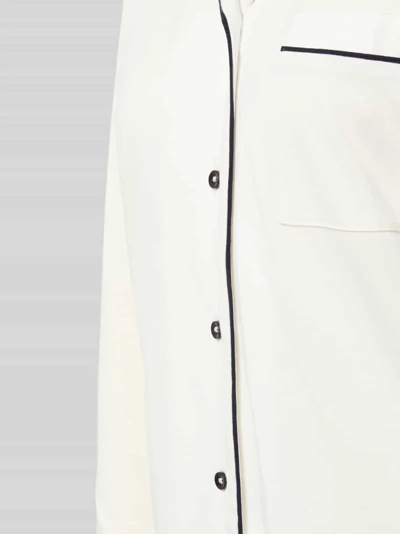 Christian Berg Woman regular fit pyjamabovendeel met borstzak offwhite, foto 3